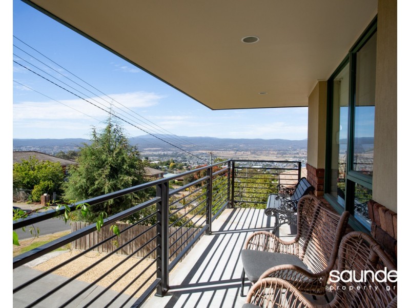 81 New World Avenue, Trevallyn TAS 7250