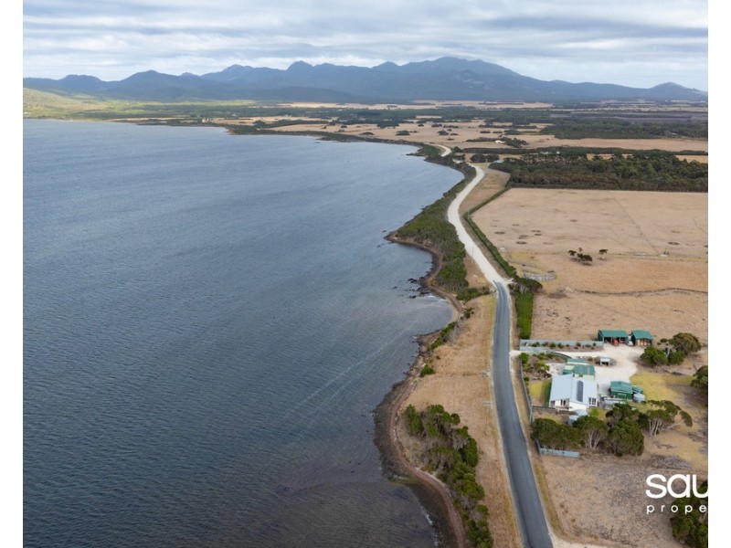 1229 Coast Road, Lady Barron TAS 7255