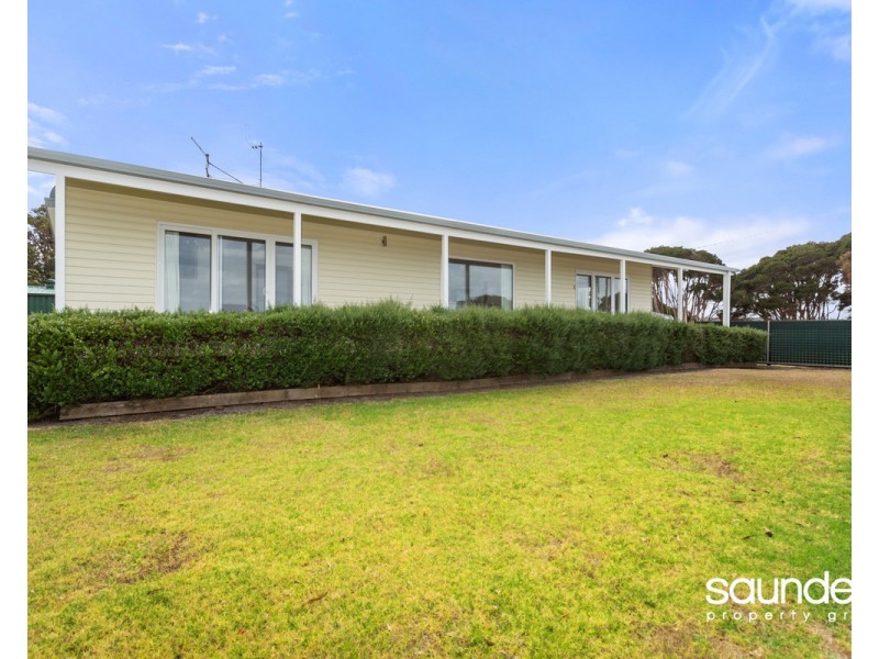 1229 Coast Road, Lady Barron TAS 7255