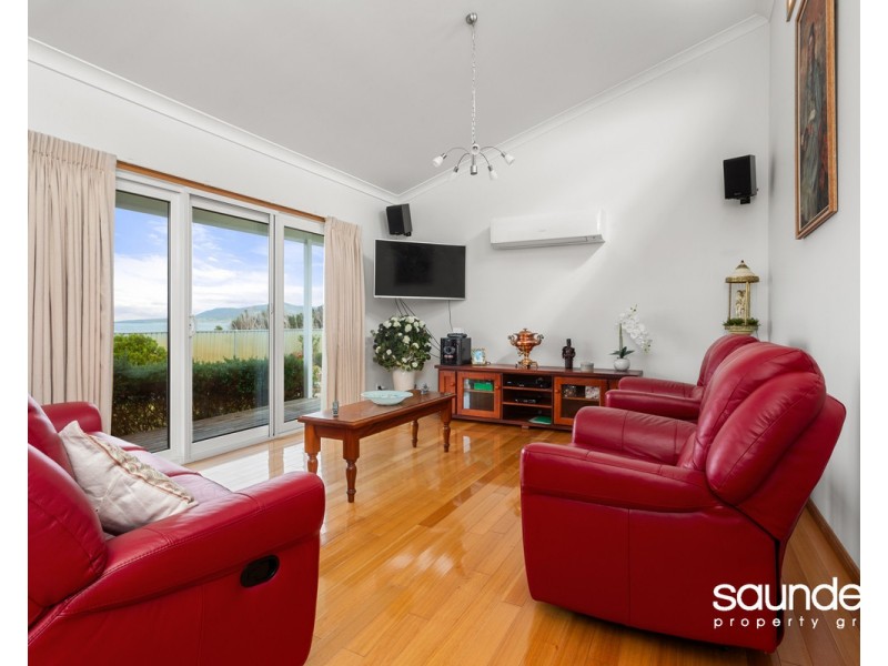 1229 Coast Road, Lady Barron TAS 7255