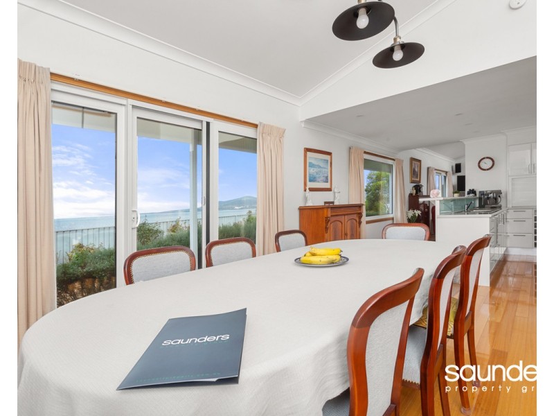 1229 Coast Road, Lady Barron TAS 7255
