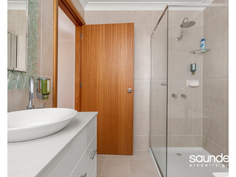 1229 Coast Road, Lady Barron TAS 7255