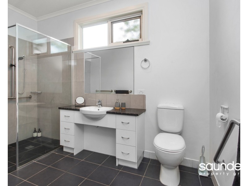 15 Ray Street, Invermay TAS 7248