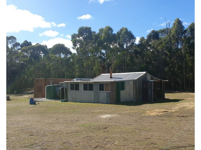 369 Memana Road, Whitemark TAS 7255