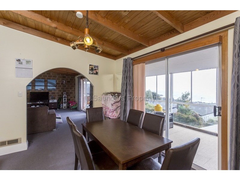 114 Upper Maud Street, West Ulverstone TAS 7315