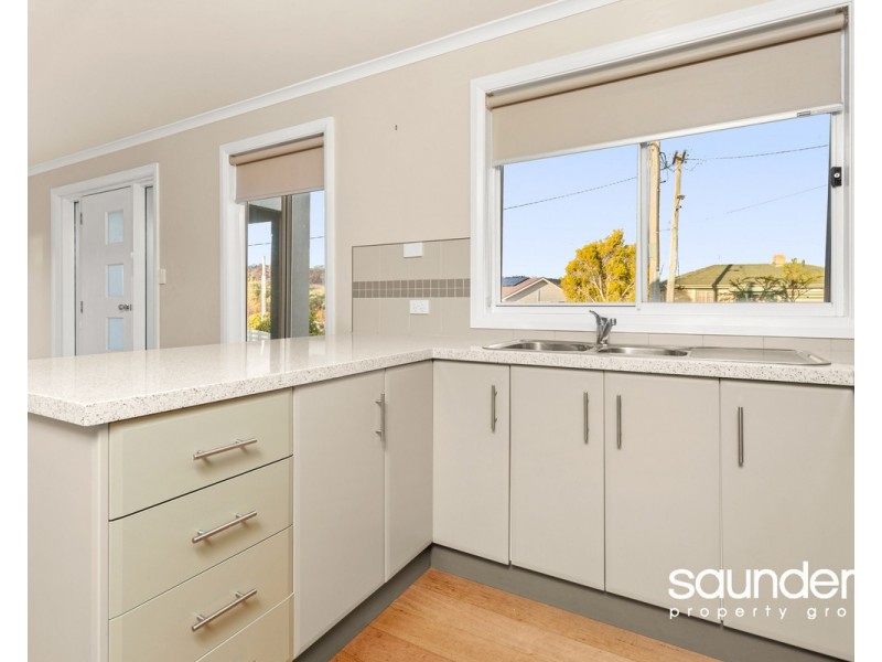 2/69 Mayfield Street, Mayfield TAS 7248