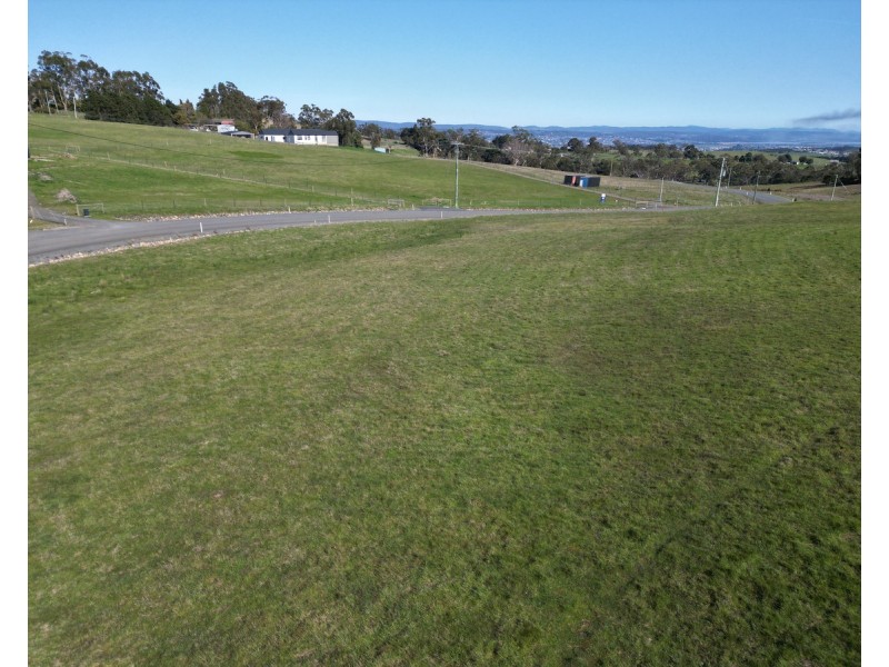 66 Towers Drive, St Leonards TAS 7250