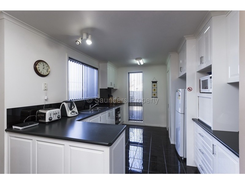 8 Camelia Place, Devonport TAS 7310