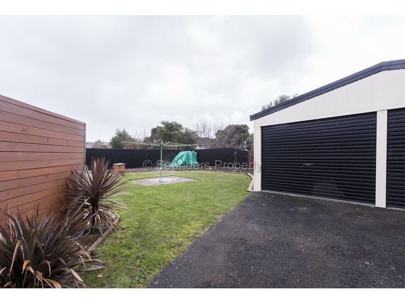 8 Camelia Place, Devonport TAS 7310