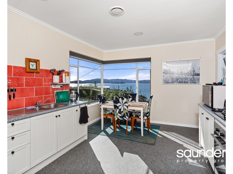 183 Flinders Street, Beauty Point TAS 7270