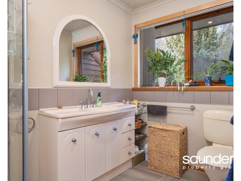 1 Mountain View Crescent, Grindelwald TAS 7277