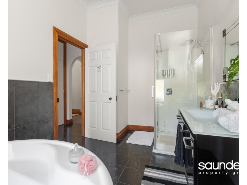 40648 Tasman Highway, St Leonards TAS 7250