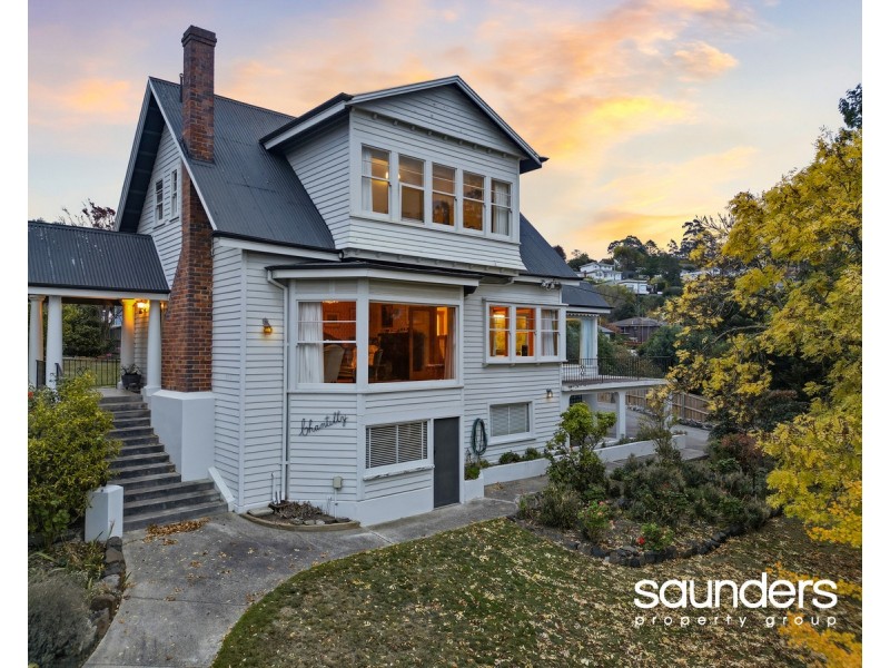 6-8 Broadview Cr, Trevallyn TAS 7250
