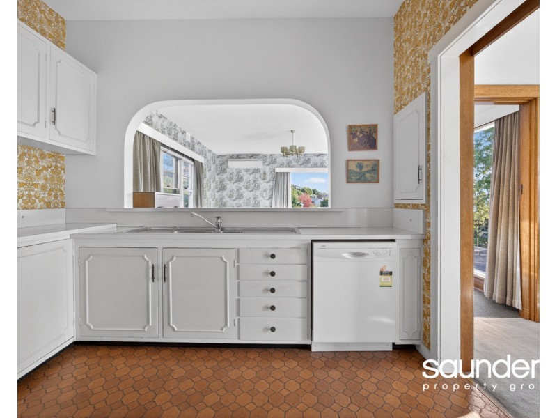 6-8 Broadview Cr, Trevallyn TAS 7250