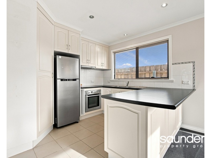 2/11 Cadorna, Mowbray TAS 7248