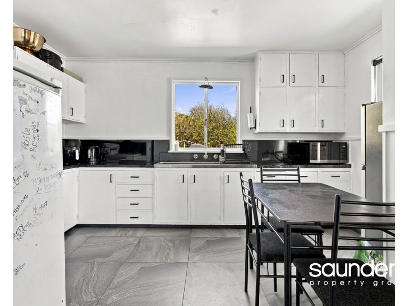 29 Carlisle Street, Waverley TAS 7250