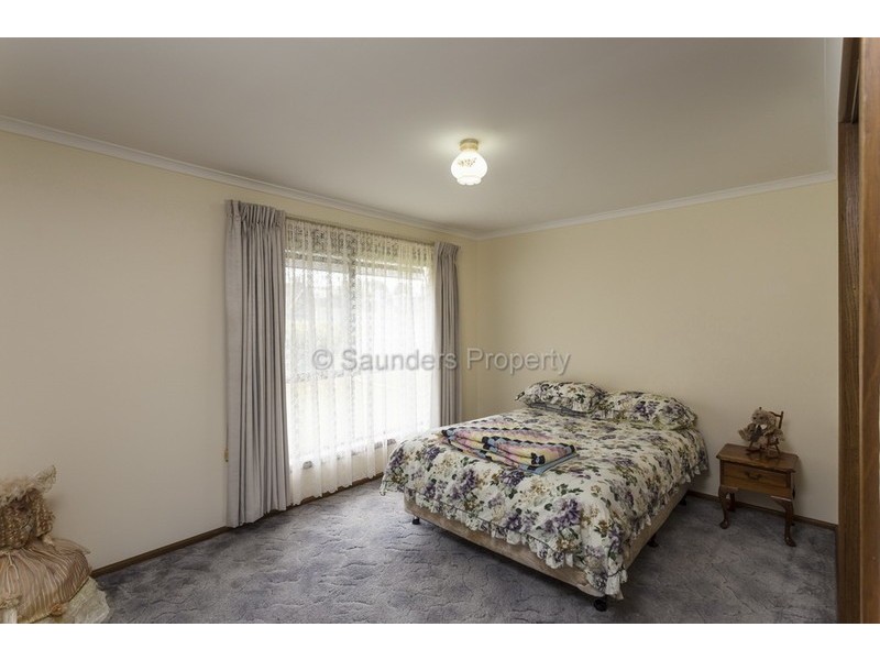 2/207 Steele Street, Devonport TAS 7310