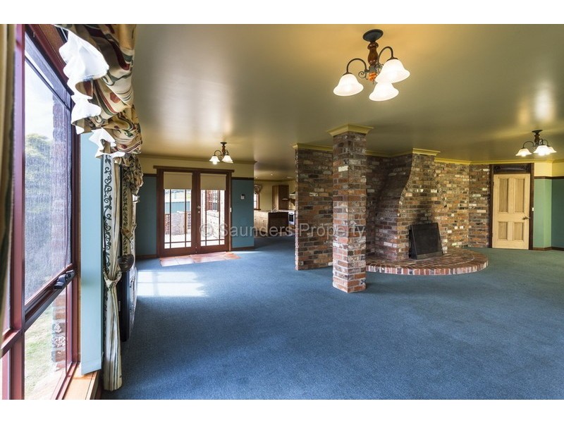 17 Dudley Crescent, Ulverstone TAS 7315
