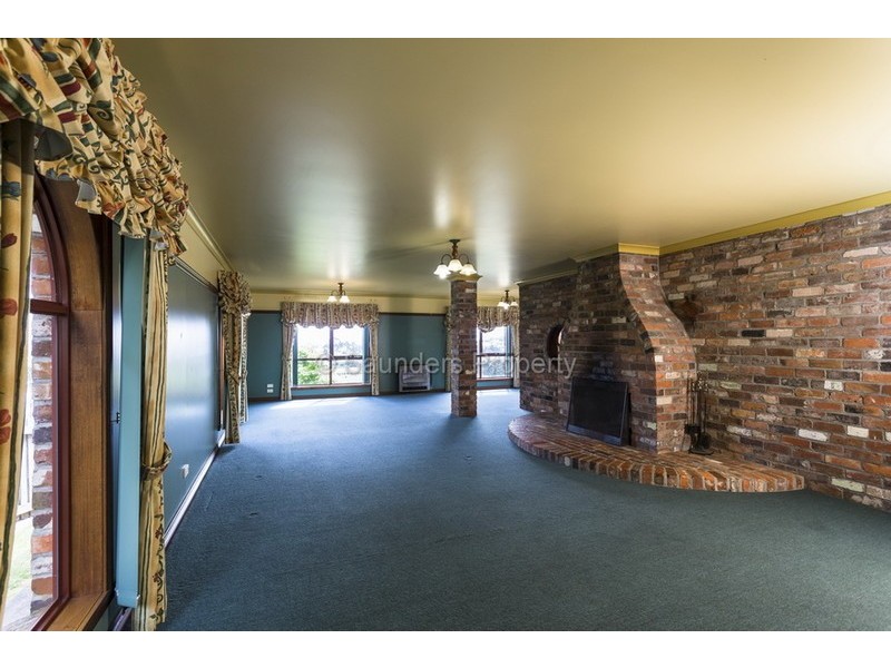 17 Dudley Crescent, Ulverstone TAS 7315