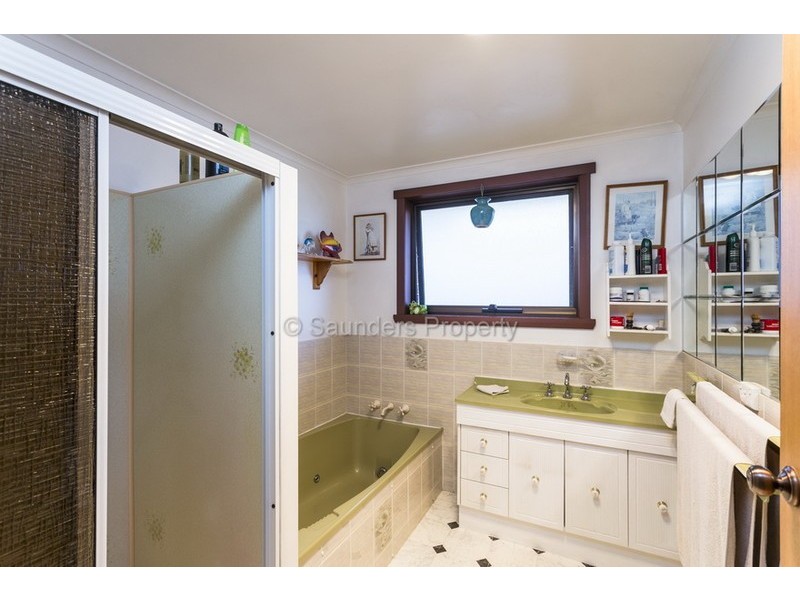 58 Sunbeam Crescent, East Devonport TAS 7310