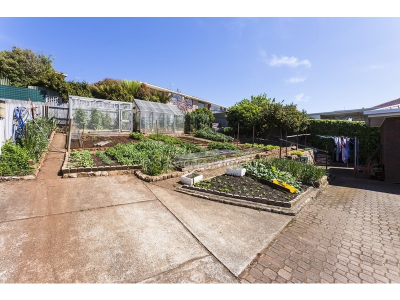 58 Sunbeam Crescent, East Devonport TAS 7310