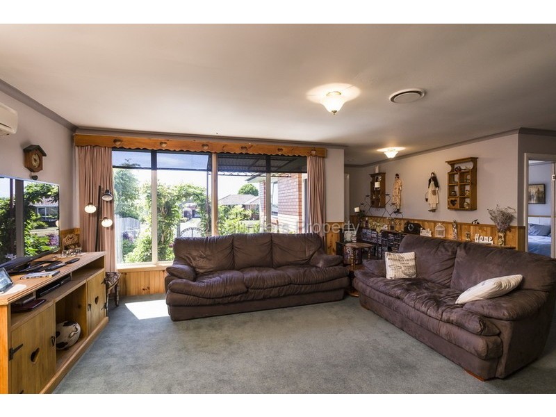 1 Niela Crescent, Miandetta TAS 7310