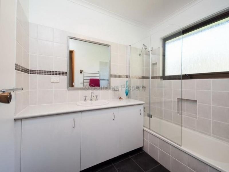 8 Wrenswood Drive, Quoiba TAS 7310