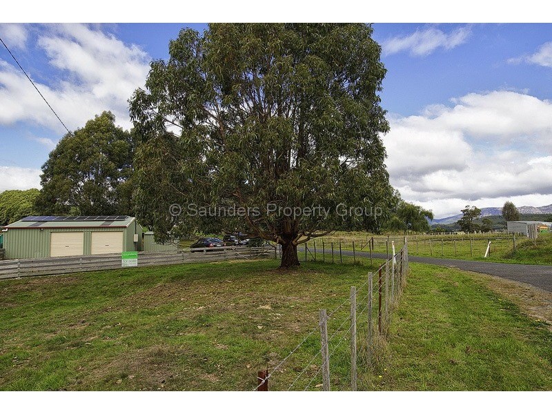 3 Adye Street, Roland TAS 7306