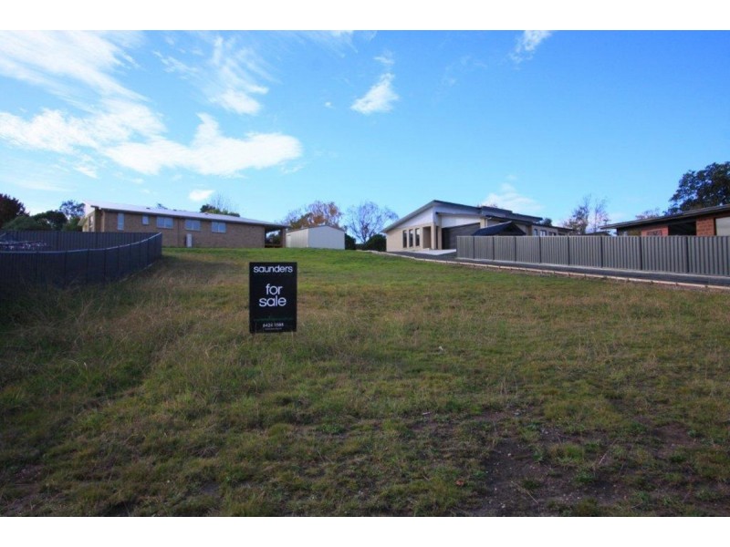 8 Spring Grove, Latrobe TAS 7307