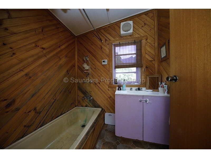 4 Perkins Drive, Claude Road TAS 7306