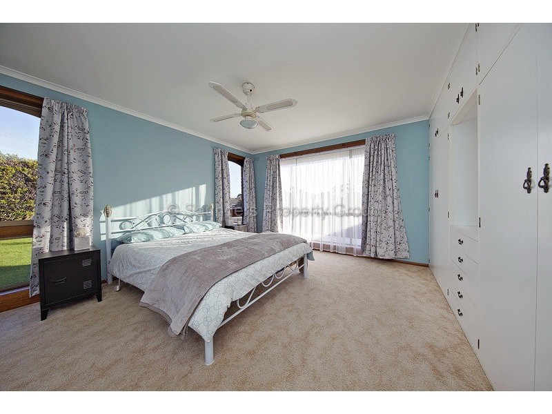 208 Parker Street, Devonport TAS 7310