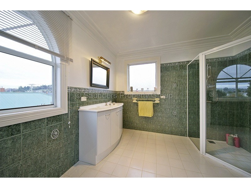 19 John Street, Ulverstone TAS 7315