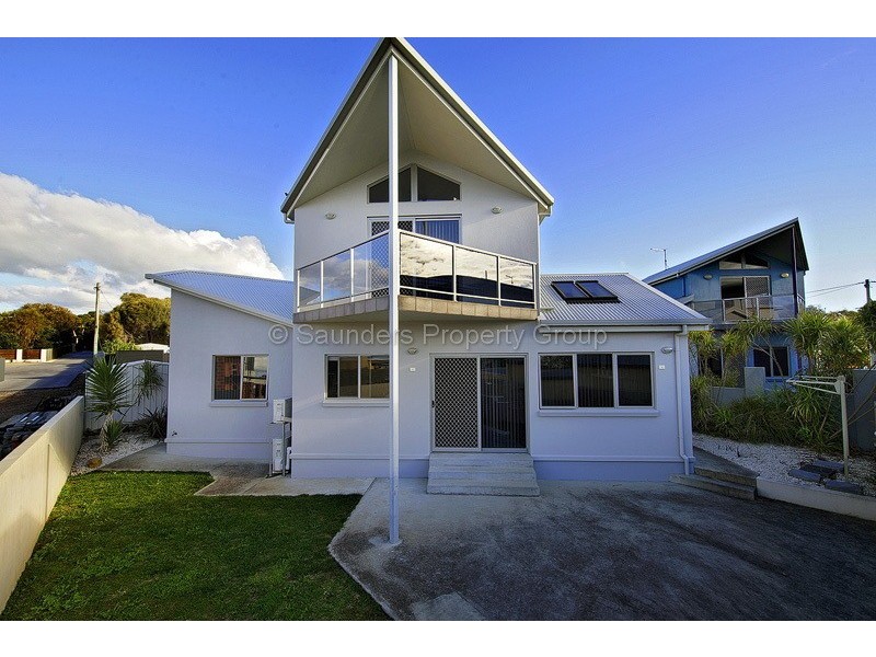 2/71 Joyce Street, Hawley Beach TAS 7307
