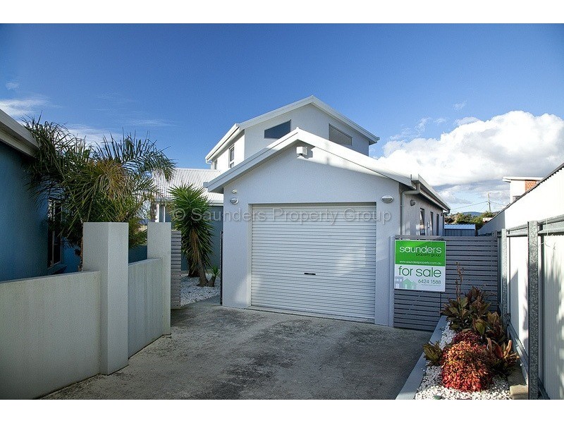 2/71 Joyce Street, Hawley Beach TAS 7307