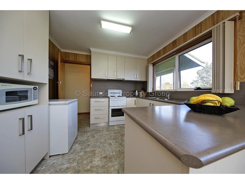 4 Niela Crescent, Miandetta TAS 7310