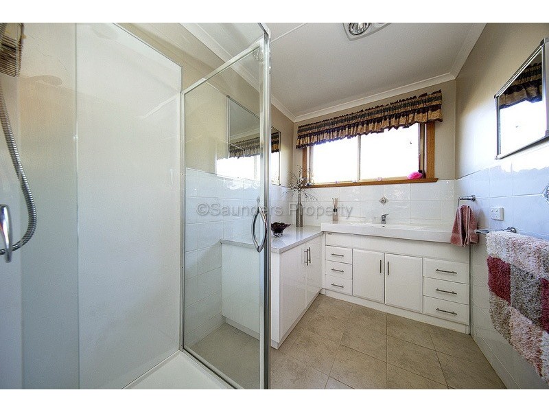 8 Westbury Place, Devonport TAS 7310