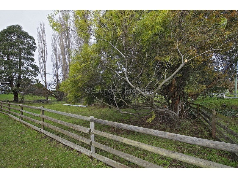 8 Latrobe Road, Railton TAS 7305