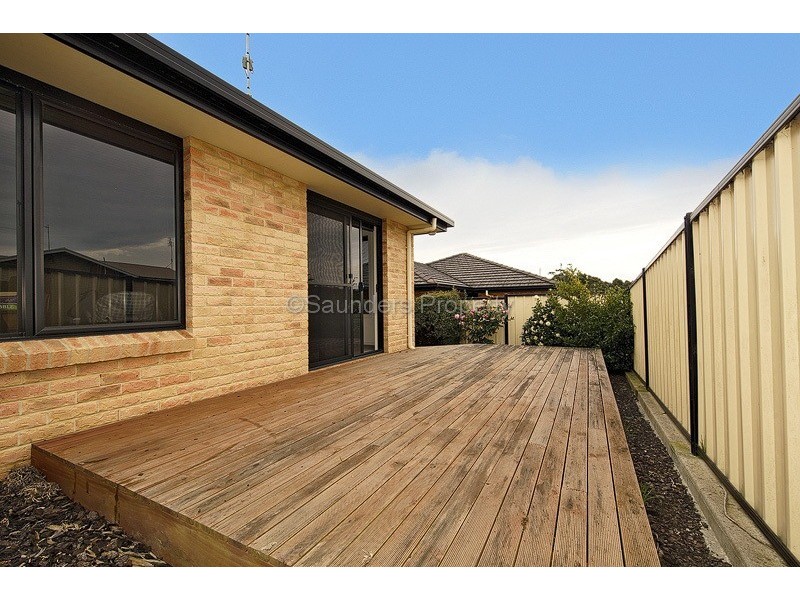 2/16 Lapthorne Close, Don TAS 7310