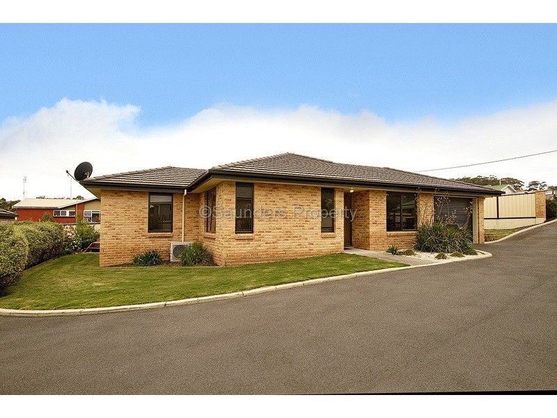 2/16 Lapthorne Close, Don TAS 7310