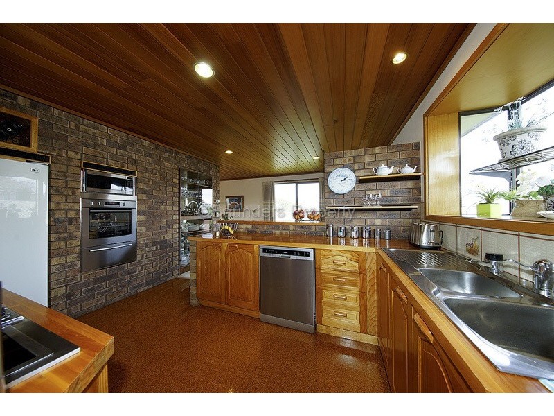 6 Longview Crescent, Devonport TAS 7310