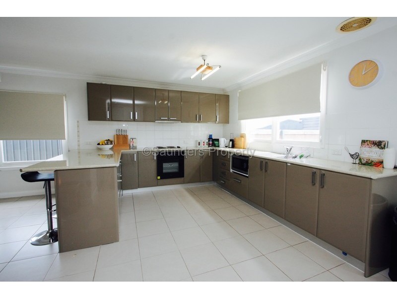 6 Middle Road, Devonport TAS 7310