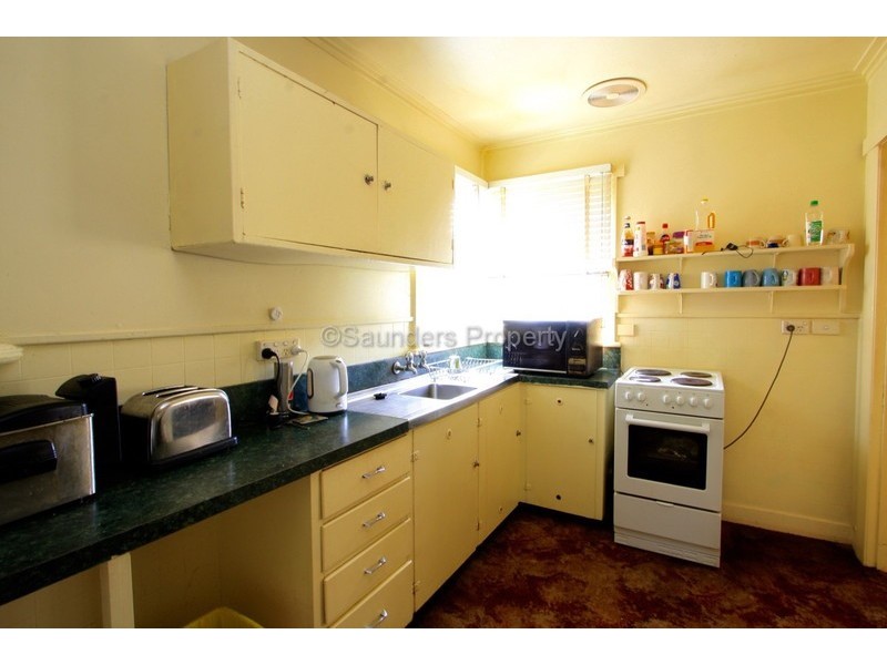 37 Ronald Street, Devonport TAS 7310