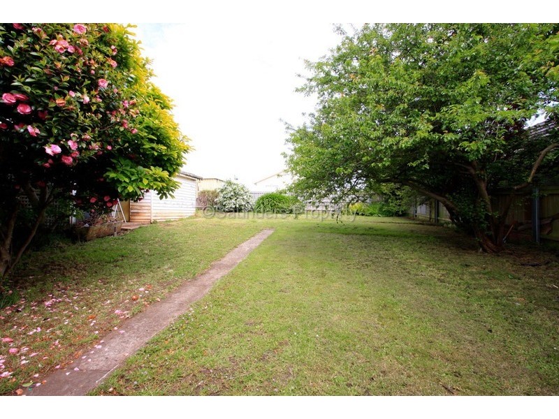 37 Ronald Street, Devonport TAS 7310
