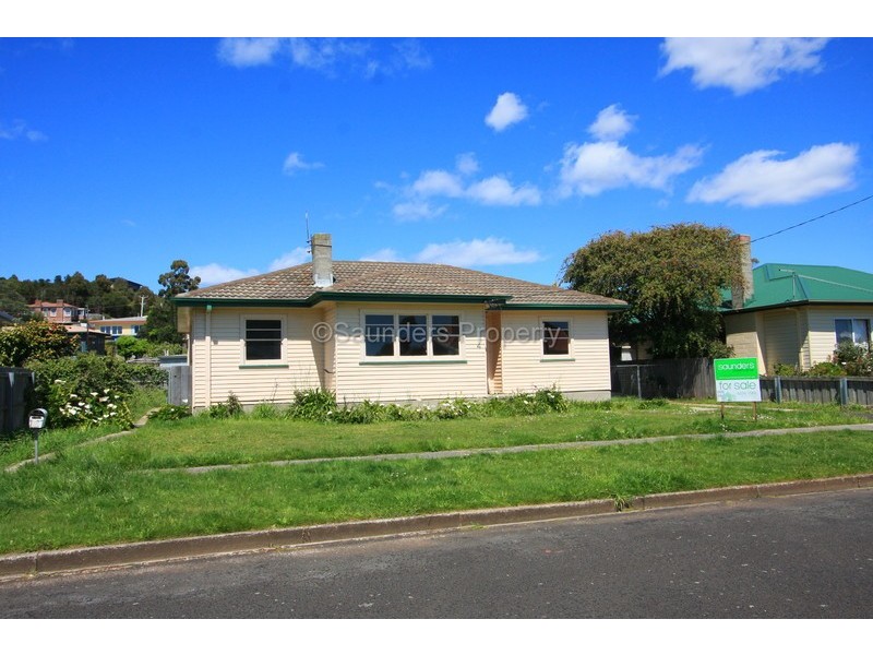 4 Elizabeth Street, Ulverstone TAS 7315