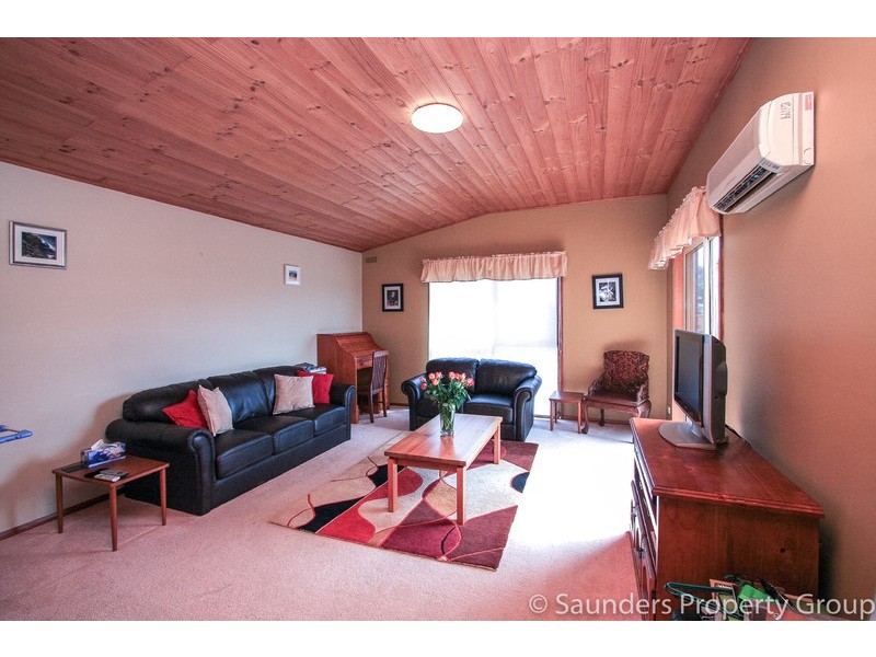 2 Glen Court, Devonport TAS 7310
