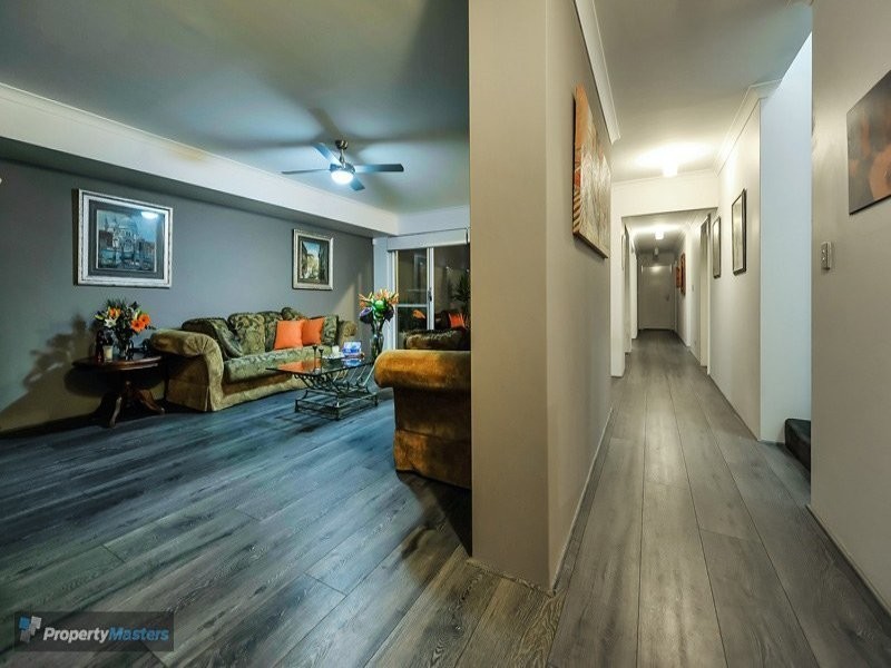 7 Amelia Loop, North Coogee WA 6163