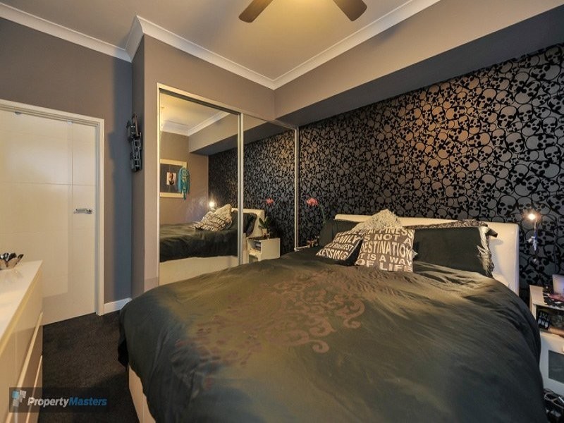 7 Amelia Loop, North Coogee WA 6163