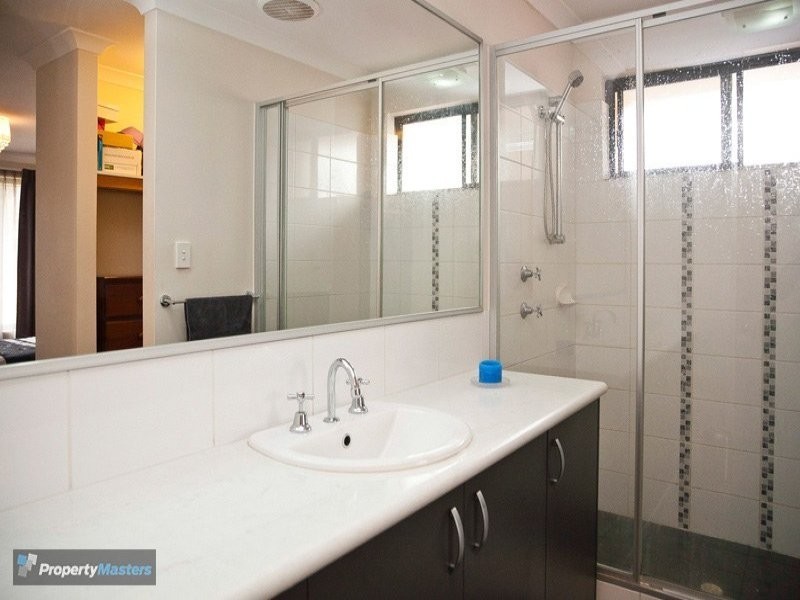 25 Johnson Street, Redcliffe WA 6104