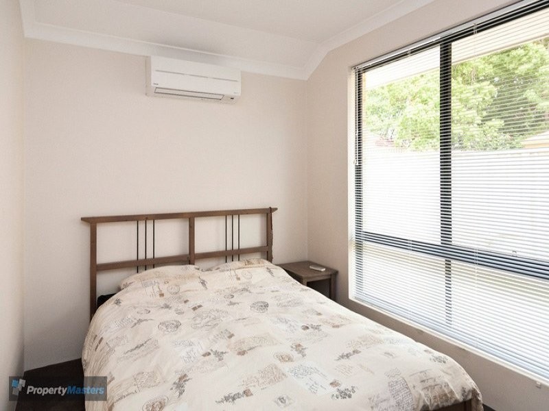 25 Johnson Street, Redcliffe WA 6104