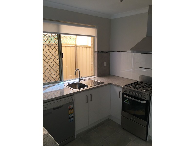 1/22 Pusey Street, Bentley WA 6102